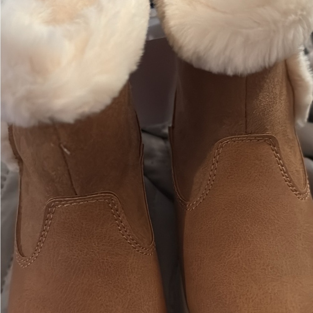 Child's Tan Fur-Lined Boots
